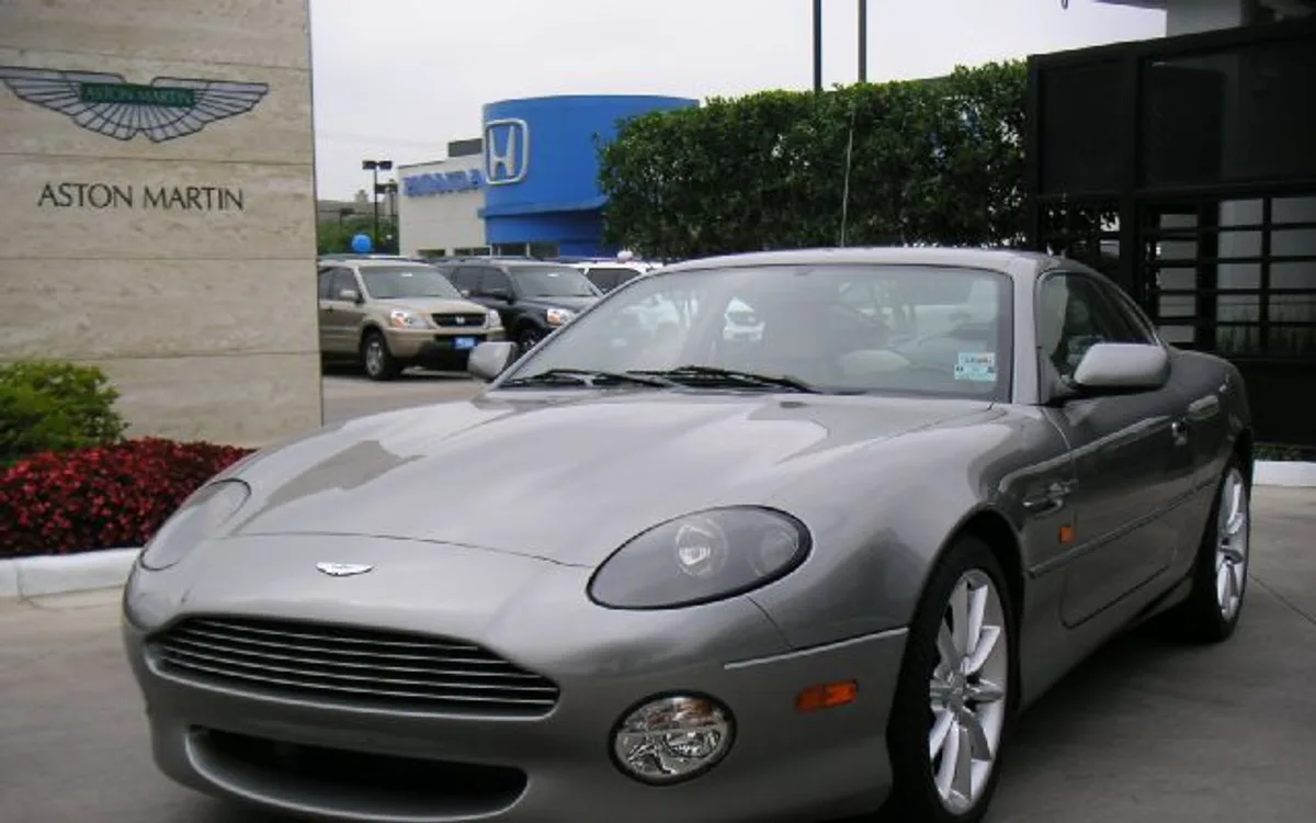 Aston Martin Db7