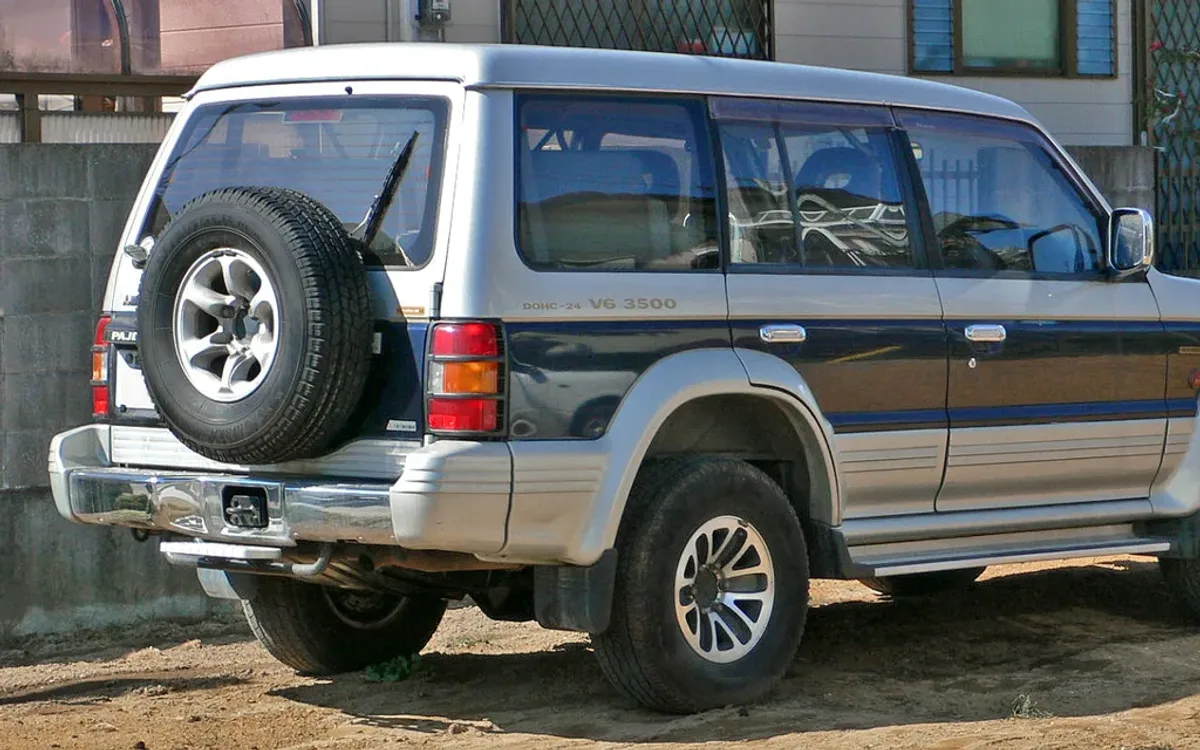 Mitsubishi Shogun 1990-1999