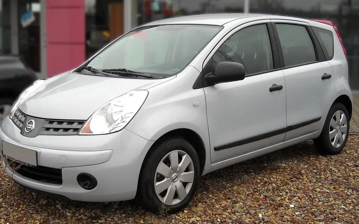 Nissan Note 2004-2013