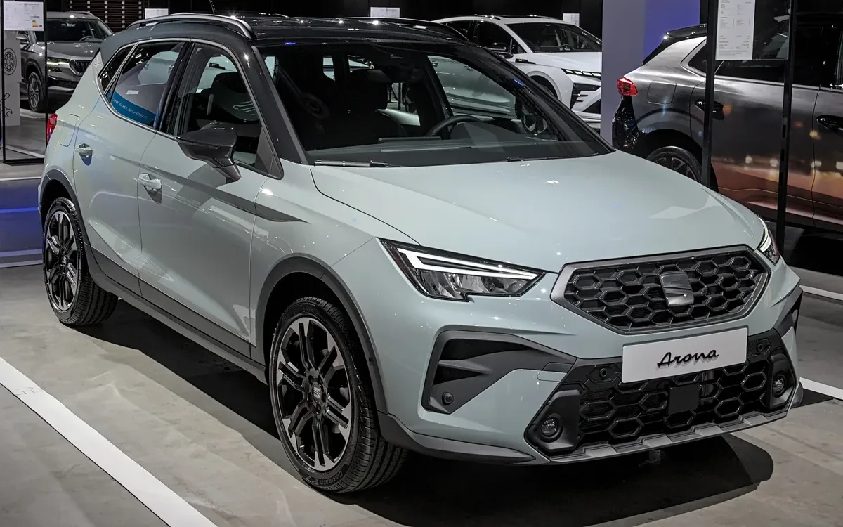 SEAT Arona 2024-now