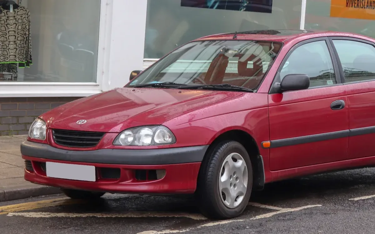 Toyota Avensis 1997-2003