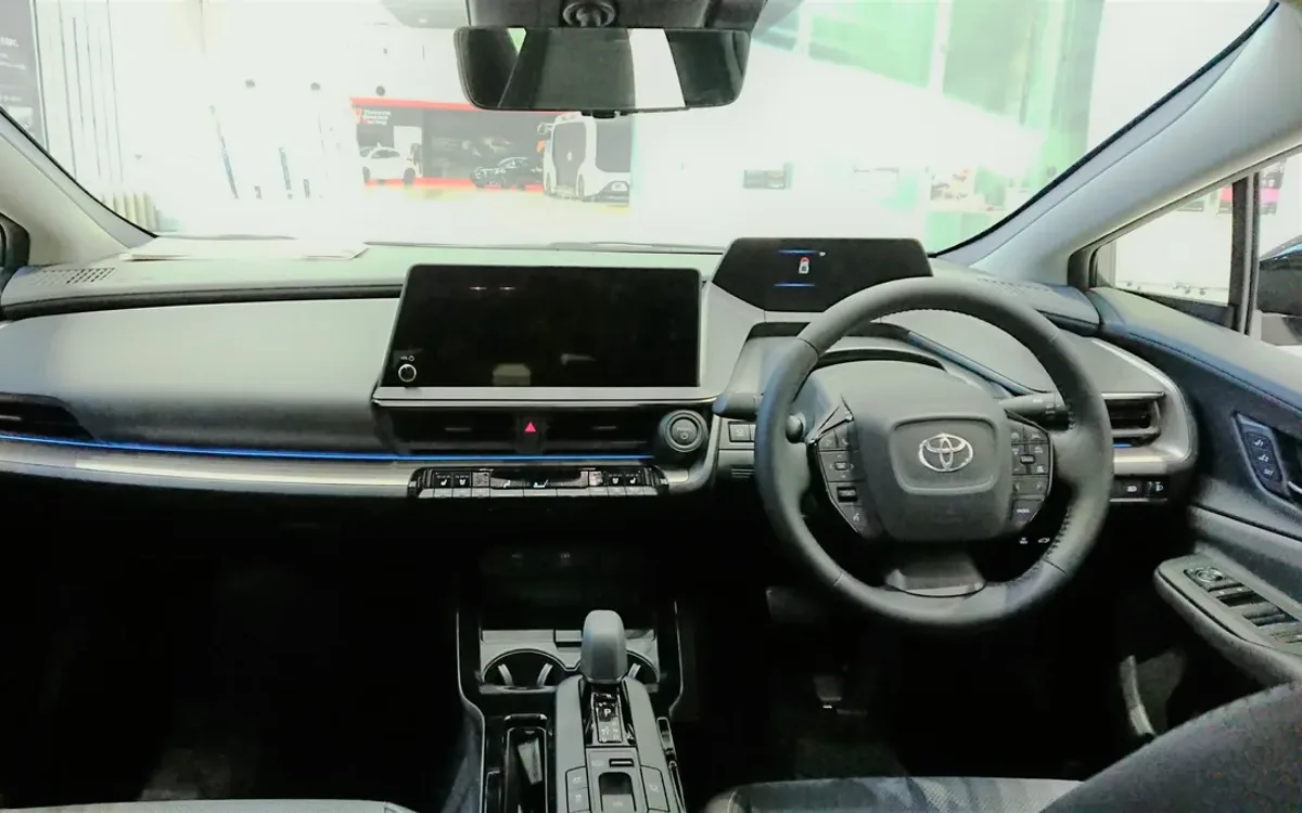 Toyota Prius 2023-now