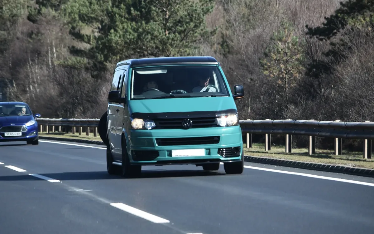 Volkswagen Caravelle 2003-2015