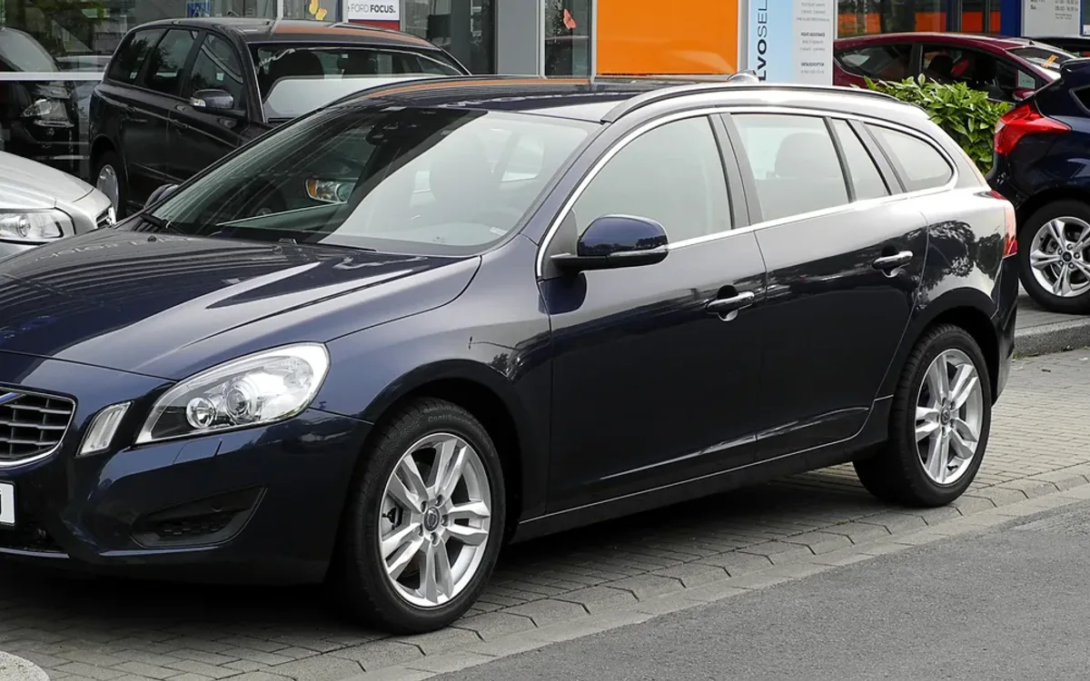 Volvo V60 2010-2018