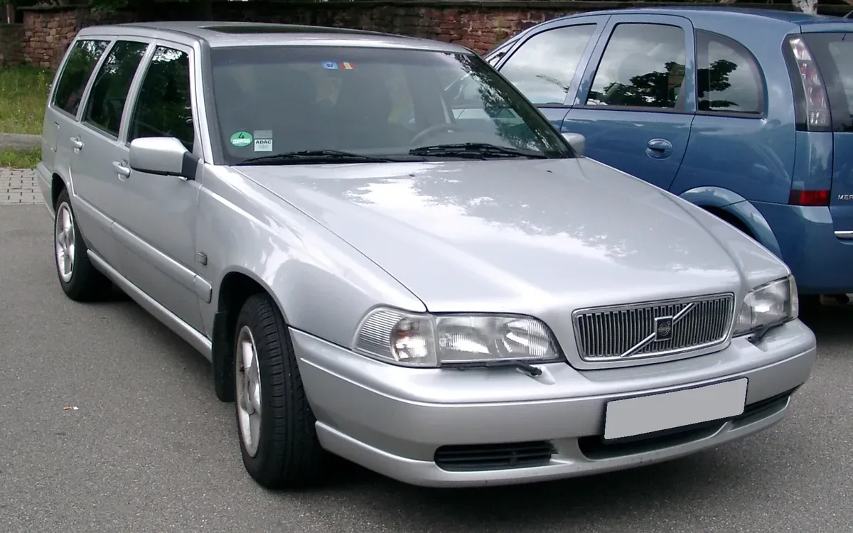 Volvo V70 2007-2016