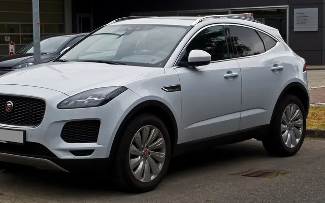 Jaguar E Pace