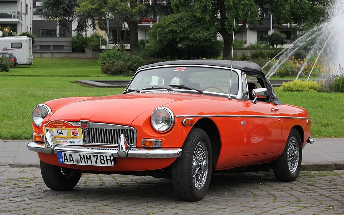 MG B
