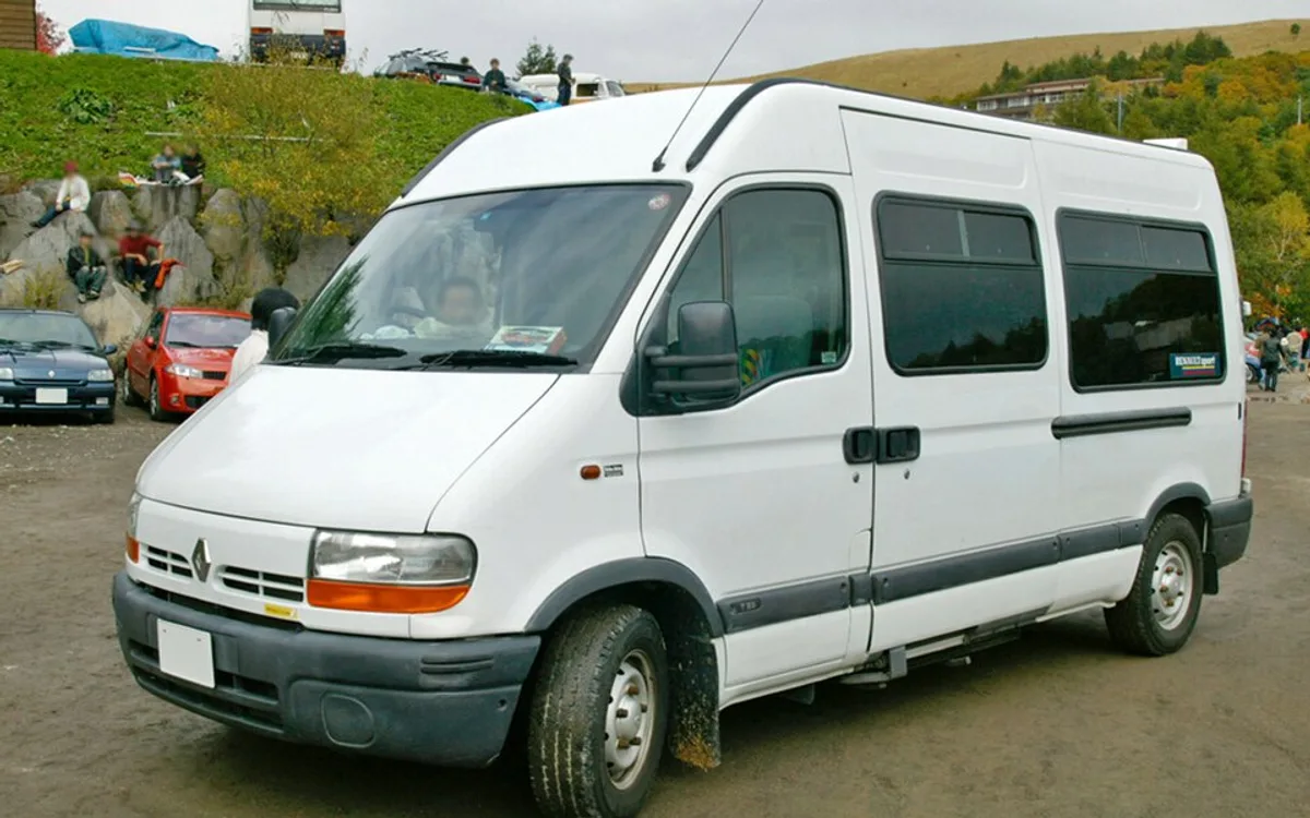 Nissan Nv400