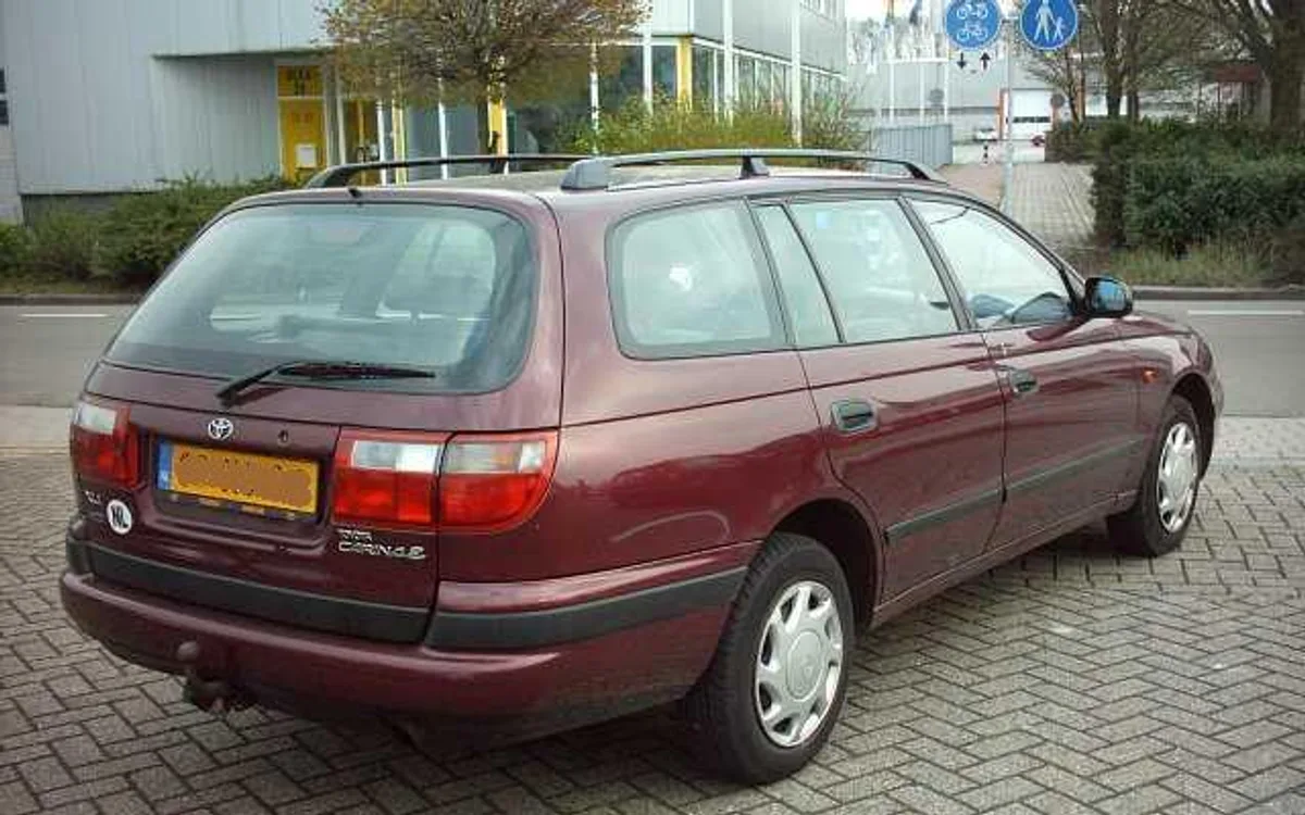 Toyota Carina